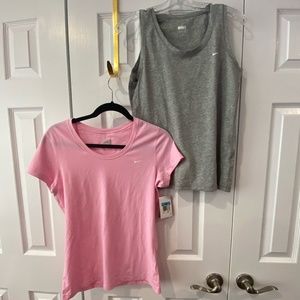 Nike Tee Shirts 2 for price of 1 size Med